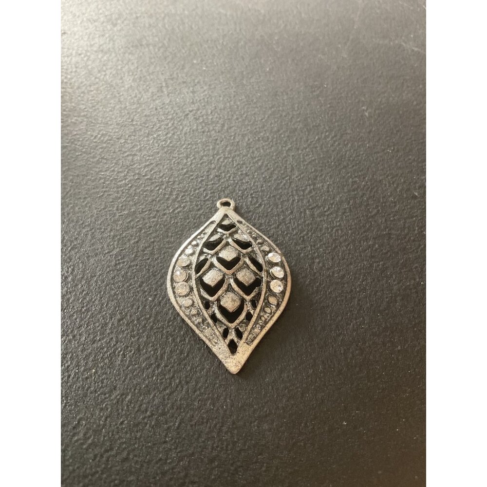 Silver-Tone Pendant With Rhinestone Inlays & Leaf Design